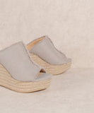 Bliss Wedge