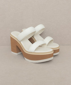 Daphne Sandal